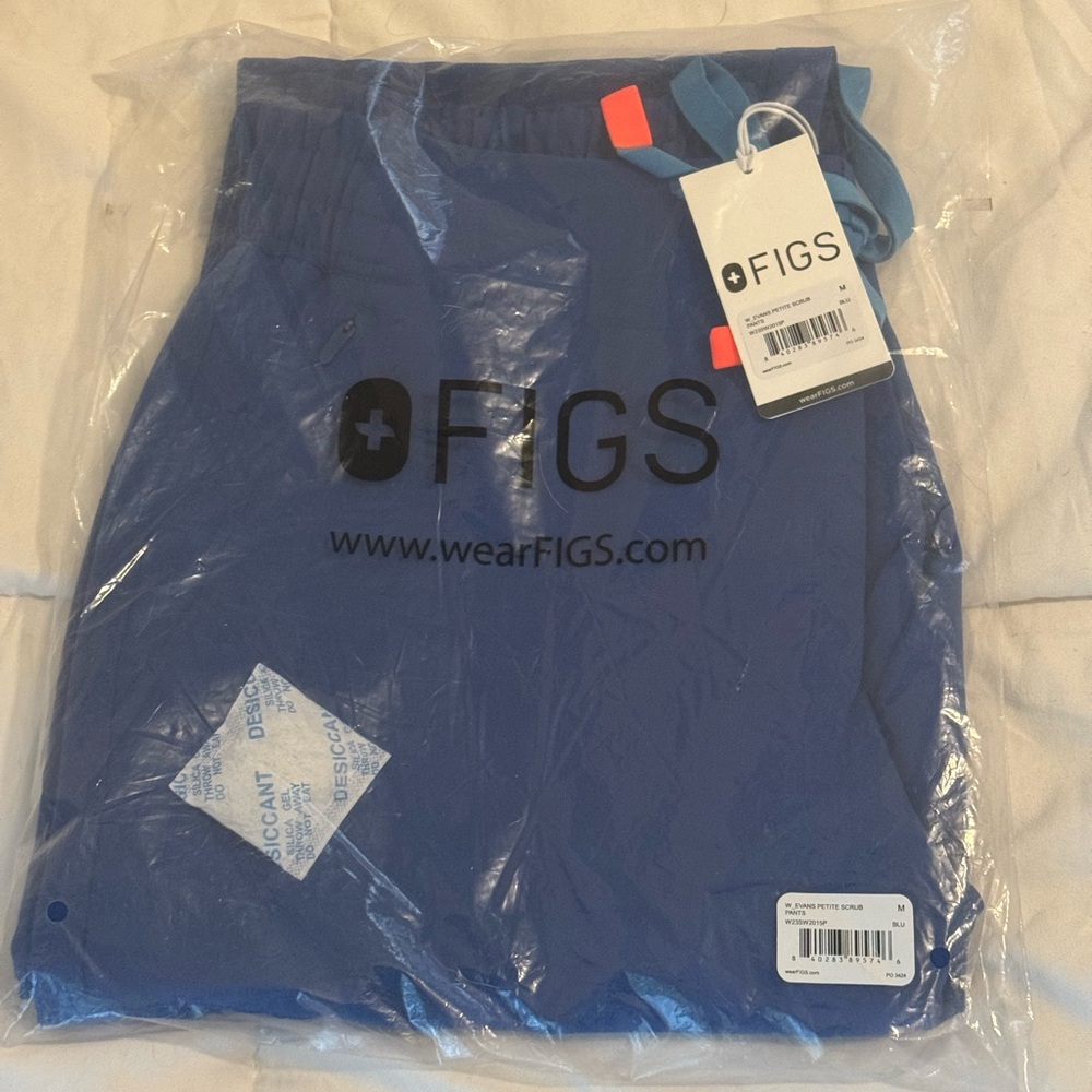 NWT FIGS Evans Skinny Scrub Pants Winning Blue Medium Petite - Picture 5 of 7